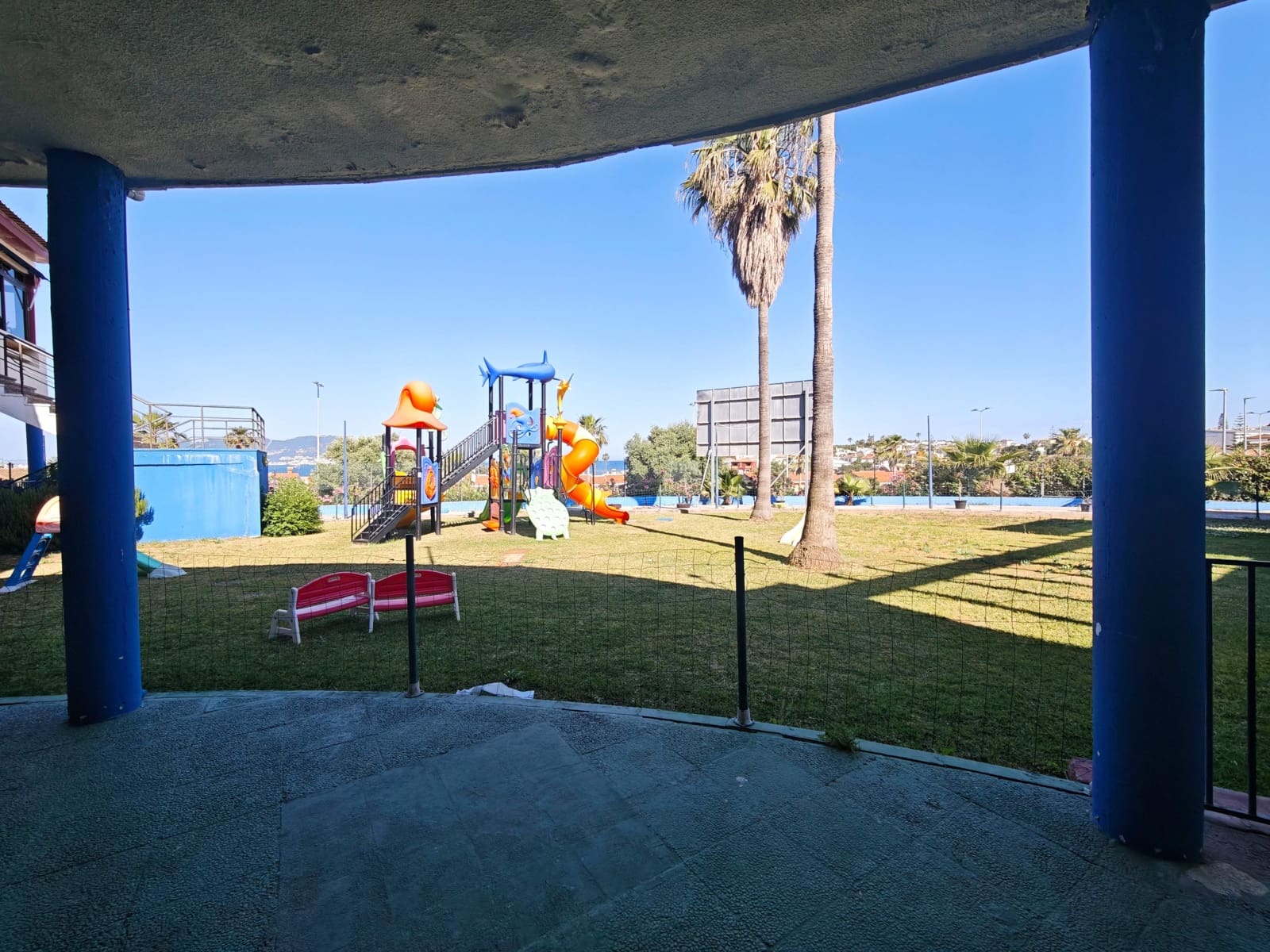 6 soveværelse Virksomhed til salg i Algeciras - € 395.000 (Ref: 9942554)