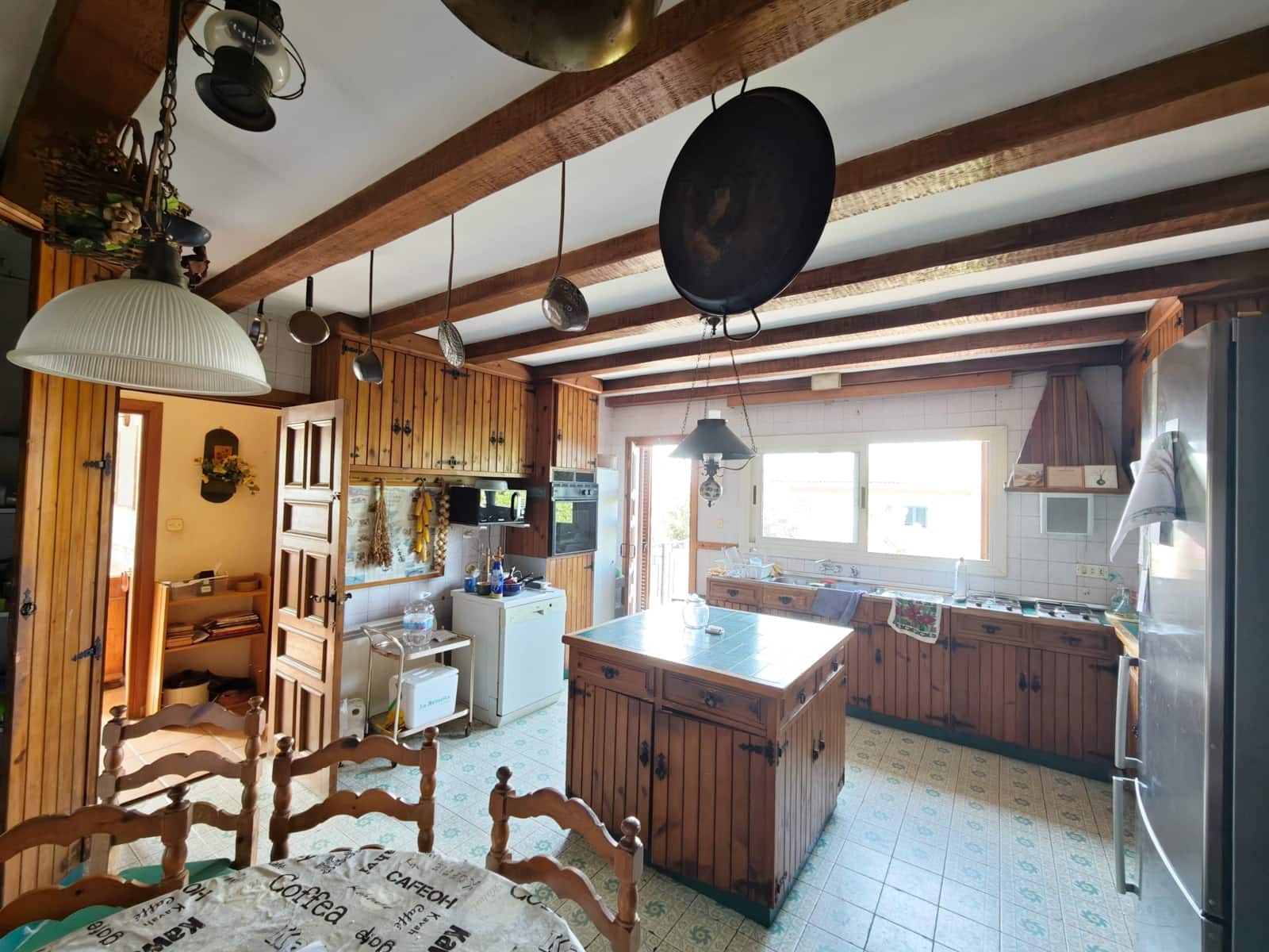 8 bedroom Villa for sale in Algeciras with pool - € 995,000 (Ref: 9942555)