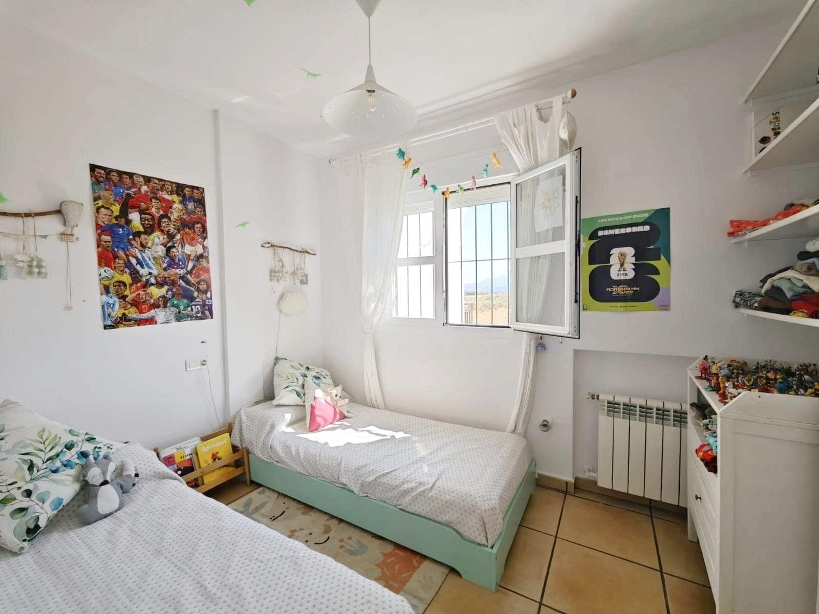 4 soverom Kjedet enebolig til salgs i Guadacorte - € 350 000 (Ref: 9942556)