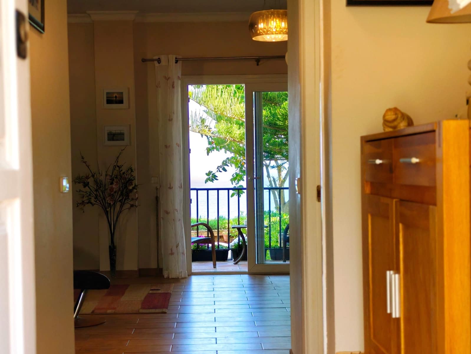 4 bedroom Townhouse for sale in La Linea de la Concepcion with pool garage - € 575,000 (Ref: 9943666)