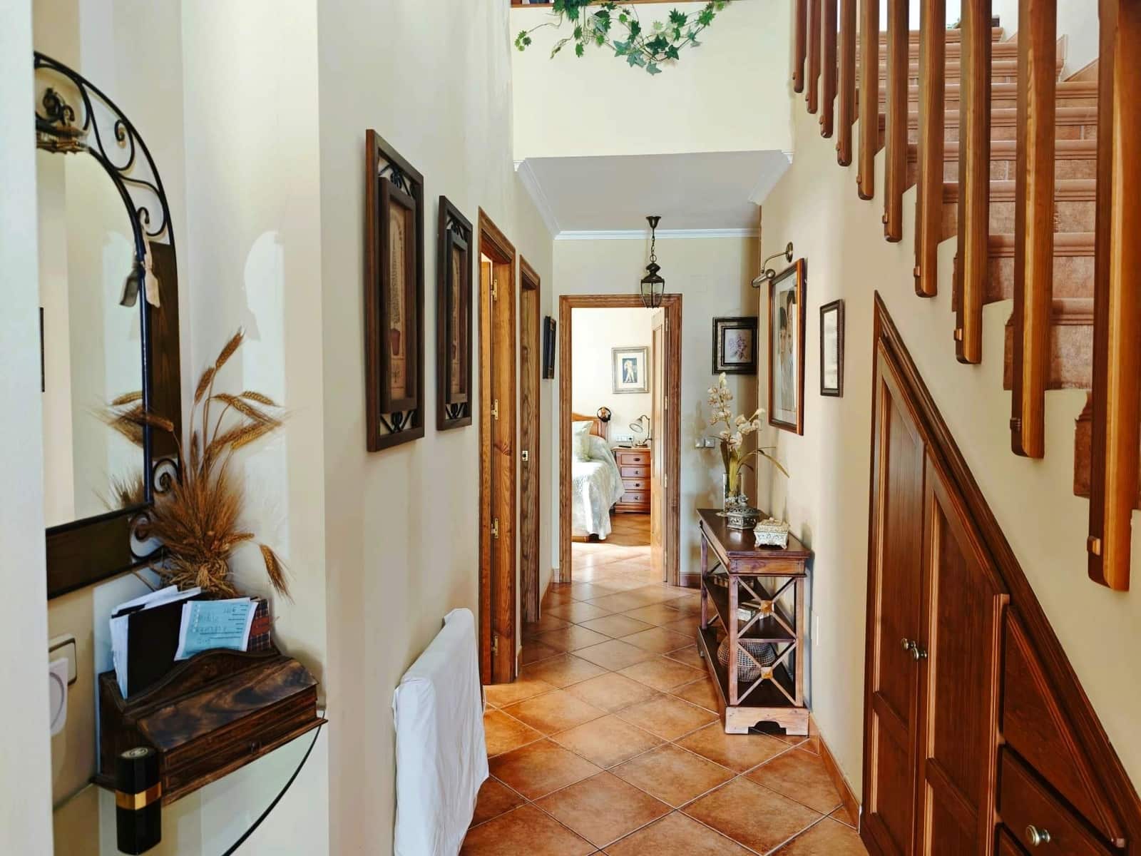 7 sovrum Villa till salu i Algeciras med pool garage - 700 000 € (Ref: 9945741)