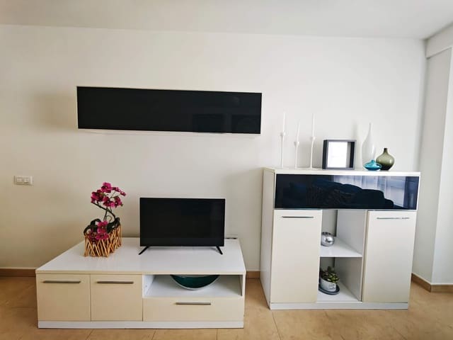 2 soverom Leilighet til salgs i Algeciras med svømmebasseng garasje - € 280 000 (Ref: 9947946)