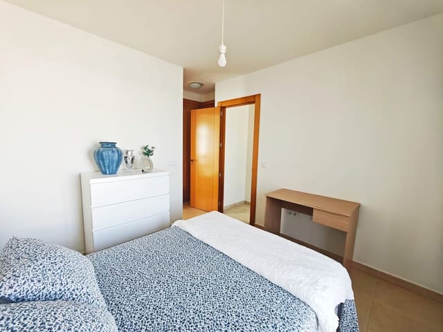 2 soverom Leilighet til salgs i Algeciras med svømmebasseng garasje - € 280 000 (Ref: 9947946)