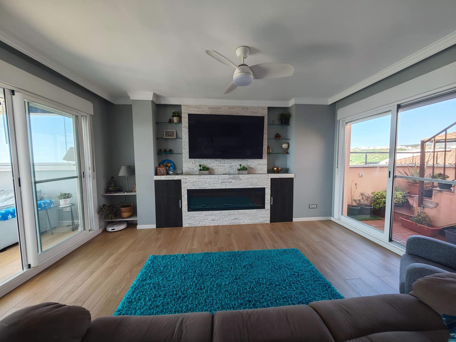2 soveværelse Penthouse til salg i Casares med swimmingpool garage - € 430.000 (Ref: 9952661)