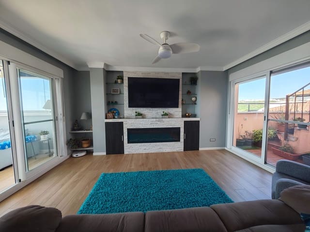 2 soveværelse Penthouse til salg i Casares med swimmingpool garage - € 430.000 (Ref: 9952661)