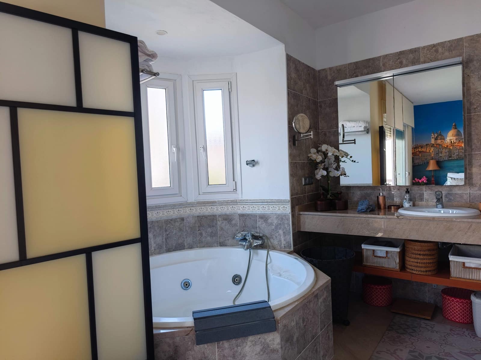 5 chambre Villa/Maison Mitoyenne à vendre à La Linea de la Concepcion avec piscine - 540 000 € (Ref: 9959813)