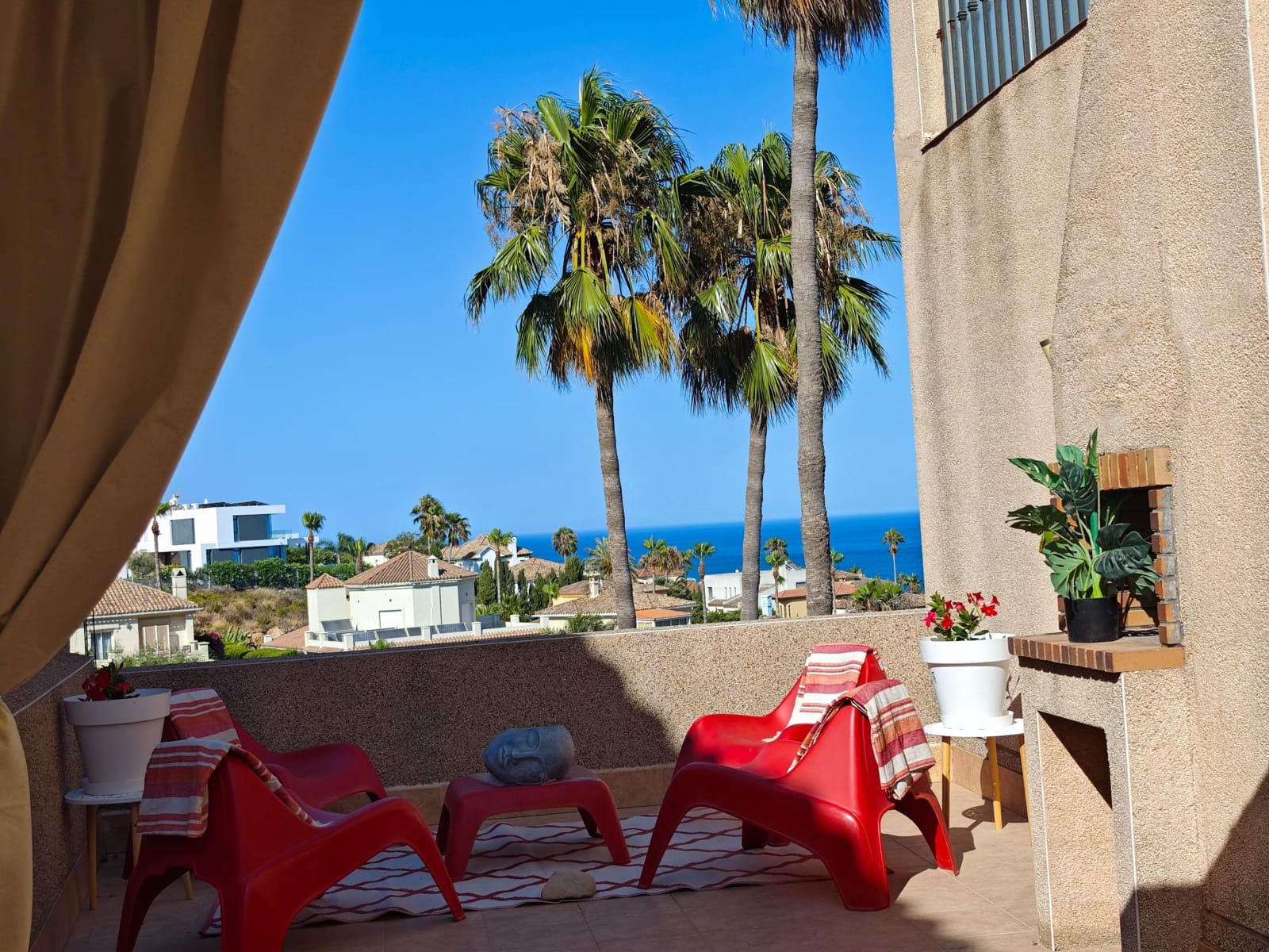 5 chambre Villa/Maison Mitoyenne à vendre à La Linea de la Concepcion avec piscine - 540 000 € (Ref: 9959813)
