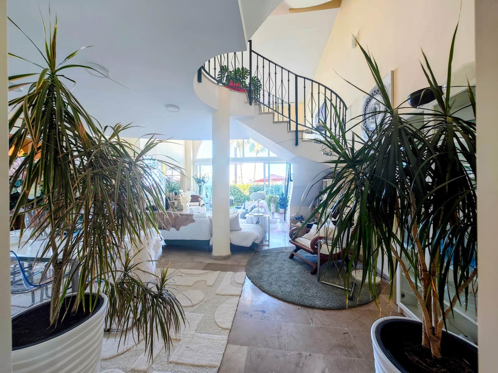 5 chambre Villa/Maison Mitoyenne à vendre à La Linea de la Concepcion avec piscine - 540 000 € (Ref: 9959813)