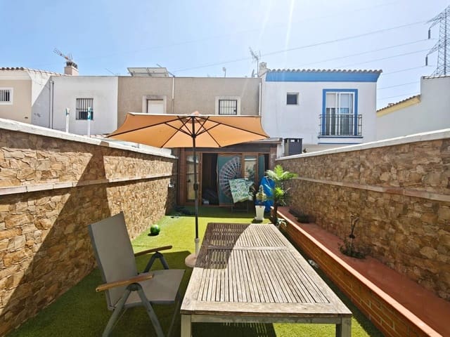 2 soveværelse Rækkehus til salg i Guadacorte, Los Barrios - € 230.000 (Ref: 9967834)