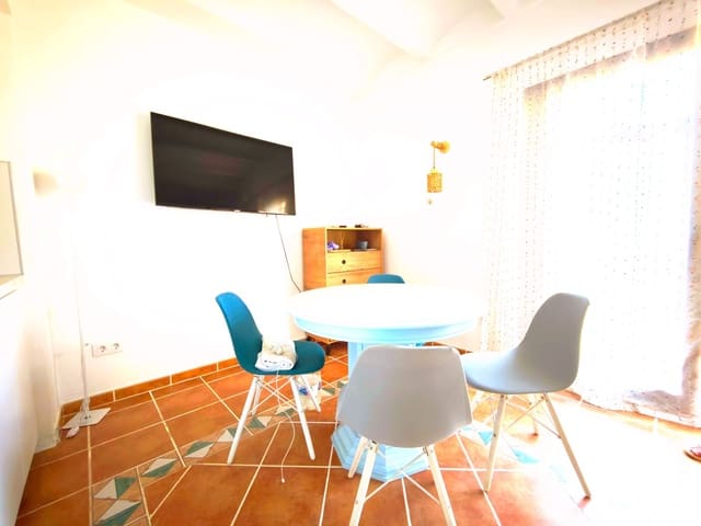 2 makuuhuone Huoneisto vuokrattavana paikassa La Alcaidesa - 1 000 € (Ref: 9970627)