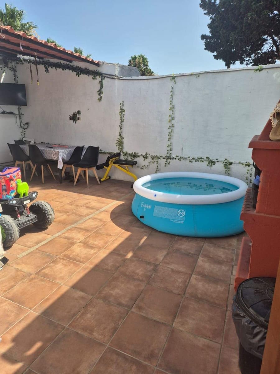 4 soverom Finca/Herregård til salgs i La Linea de la Concepcion - € 220 000 (Ref: 9978920)