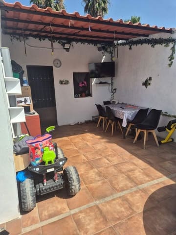 4 soverom Finca/Herregård til salgs i La Línea de la Concepción - € 220 000 (Ref: 9978920)