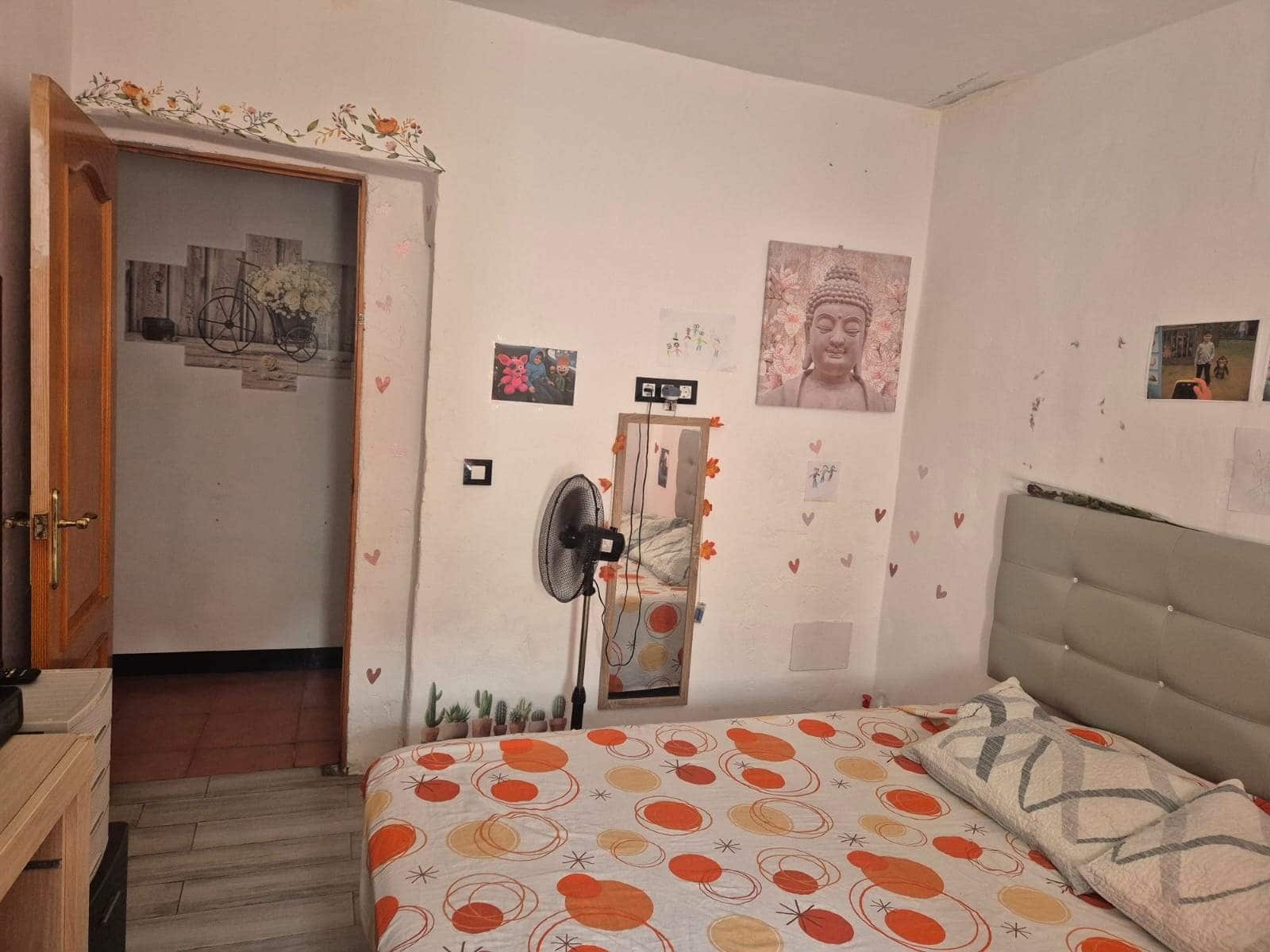 4 bedroom Finca/Country House for sale in La Linea de la Concepcion - € 220,000 (Ref: 9978920)