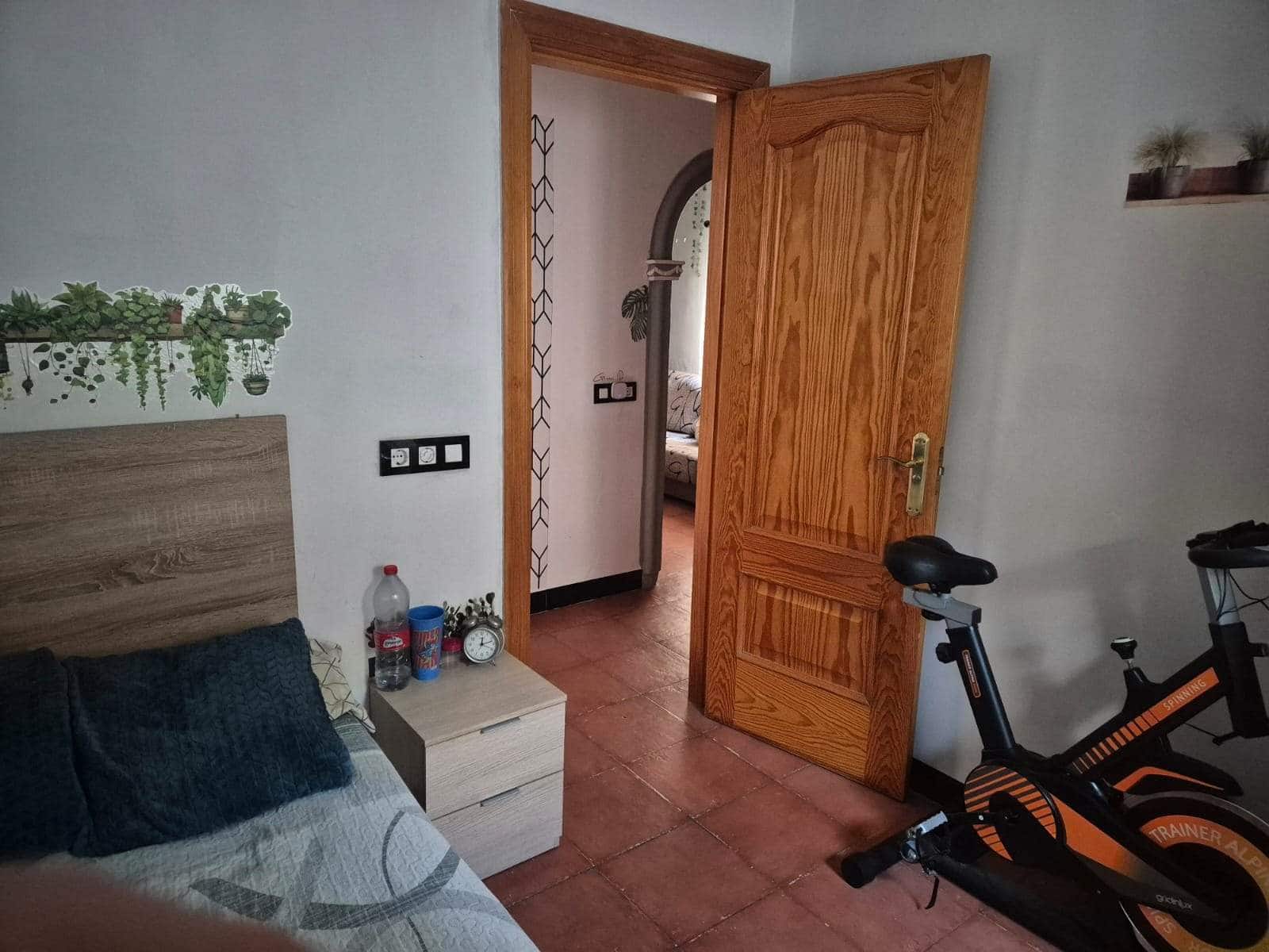 4 bedroom Finca/Country House for sale in La Linea de la Concepcion - € 220,000 (Ref: 9978920)