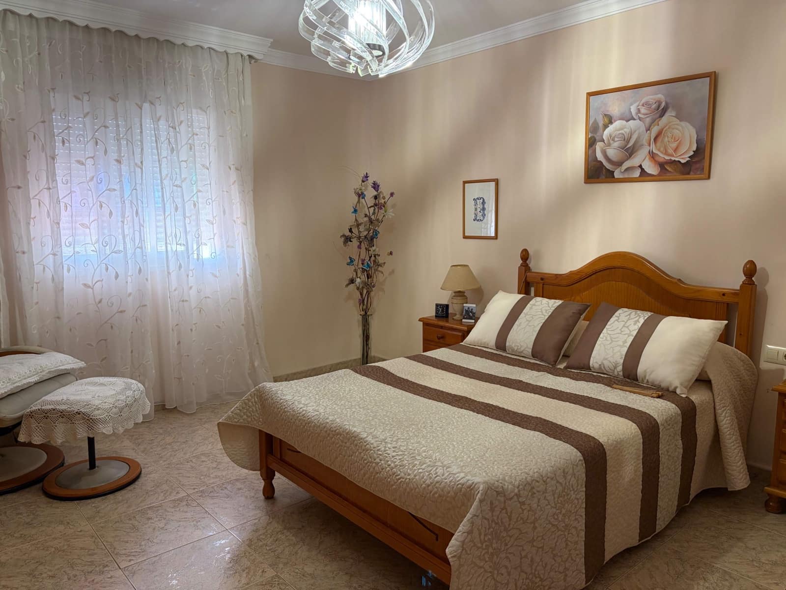 Casa de 3 habitaciones en La Línea de la Concepción en venta - 475.000 € (Ref: 9978921)