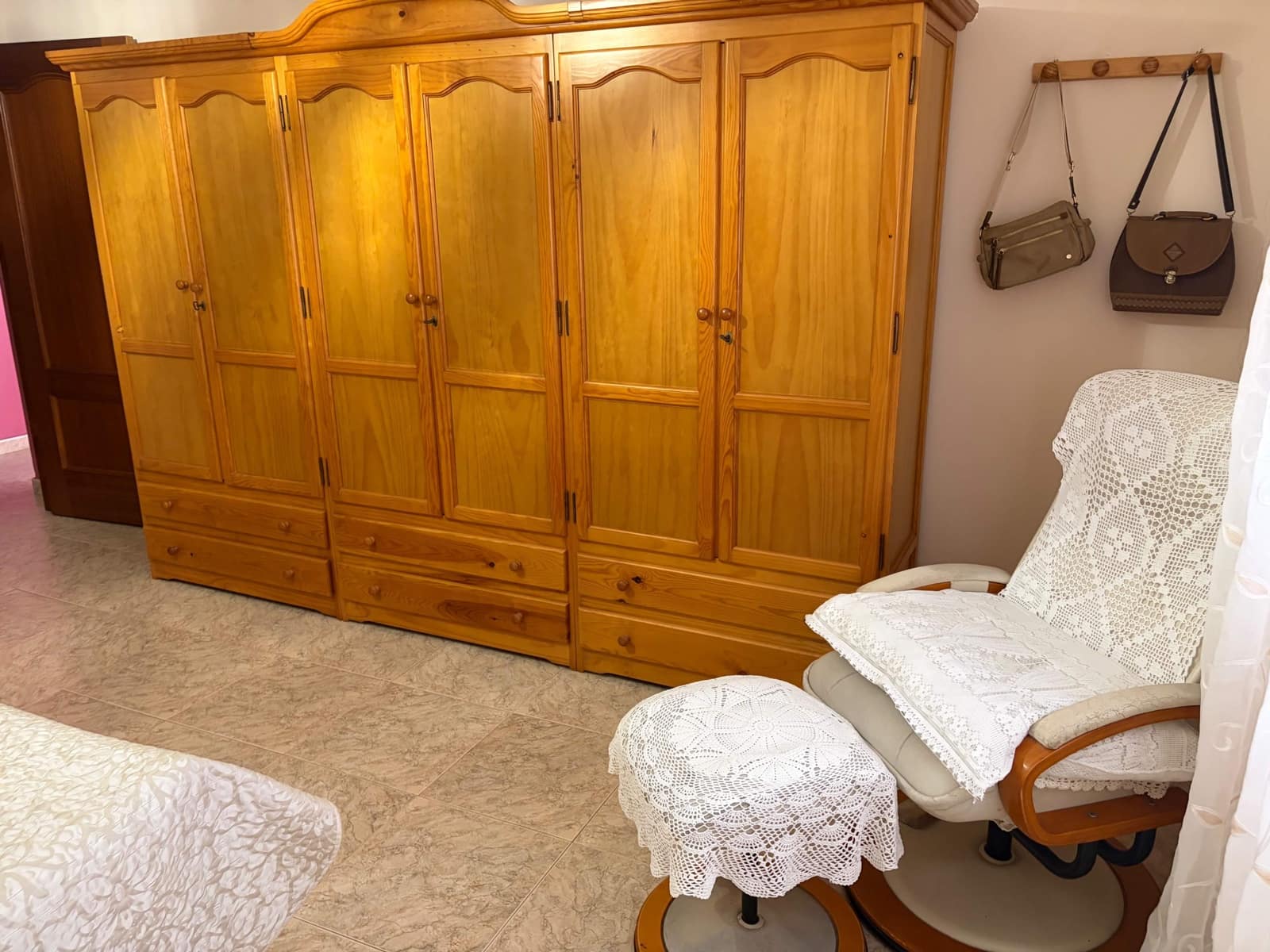 Casa de 3 habitaciones en La Línea de la Concepción en venta - 475.000 € (Ref: 9978921)
