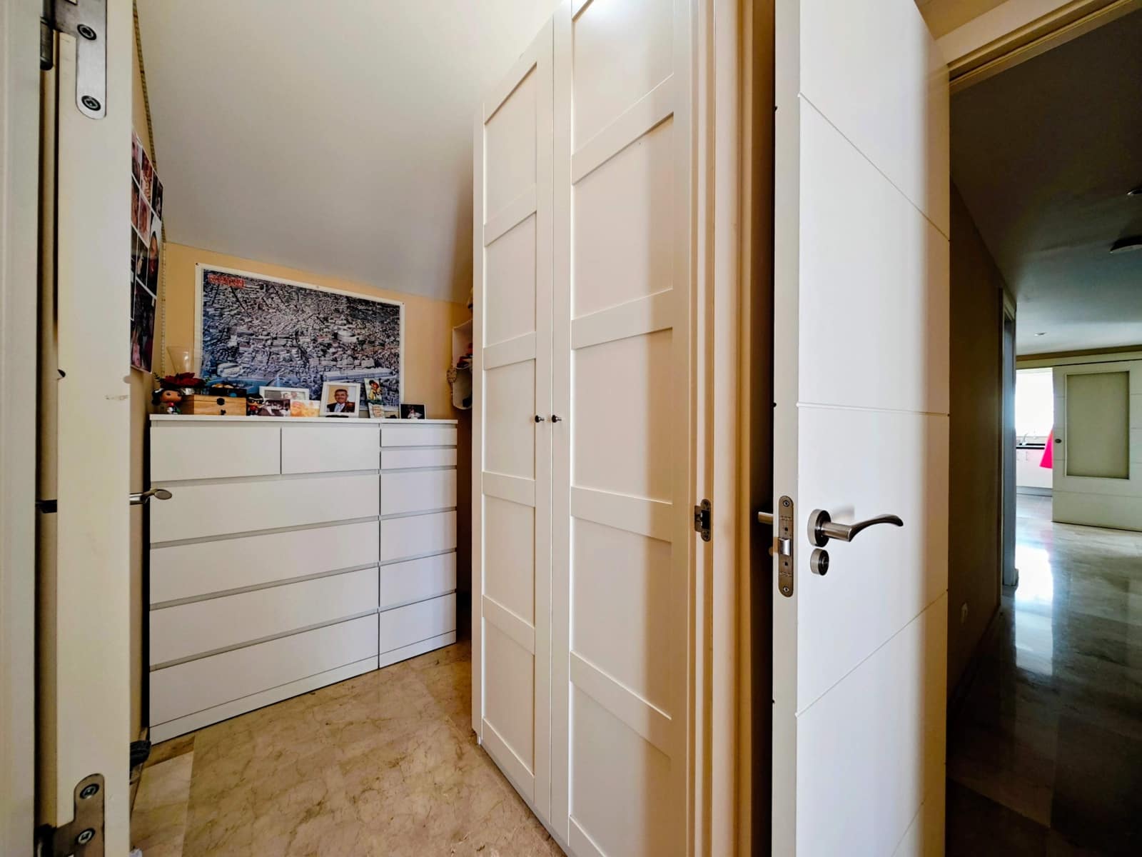 2 slaapkamer Penthouse te koop in La Alcaidesa met zwembad garage - € 350.000 (Ref: 9983966)