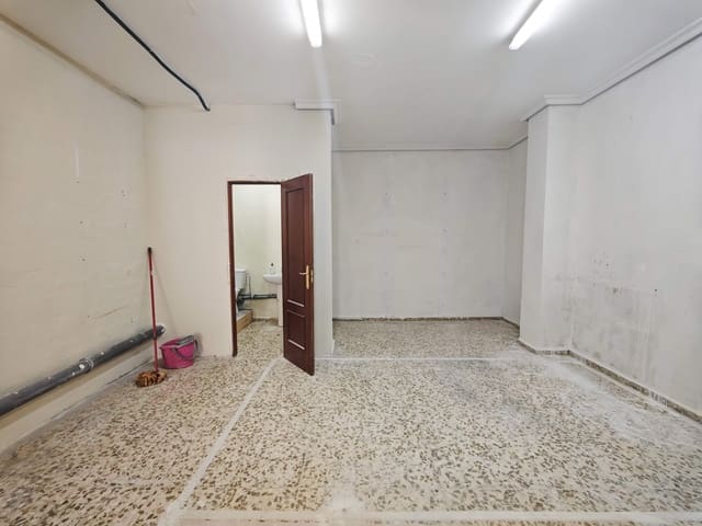 Gewerbe zu vermieten in Algeciras - 500 € (Ref: 9986909)