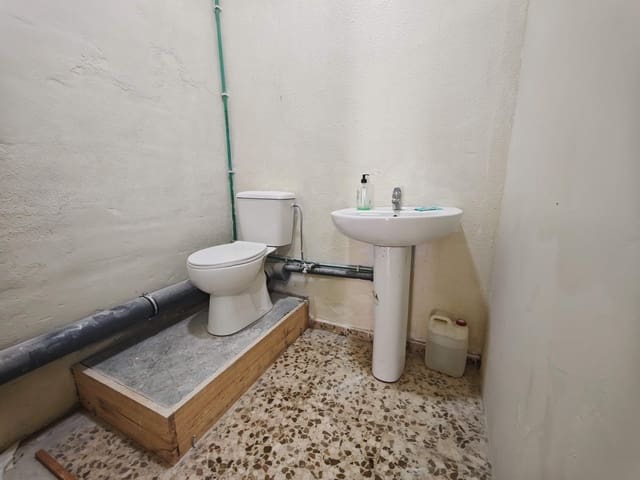 Gewerbe zu vermieten in Algeciras - 500 € (Ref: 9986909)
