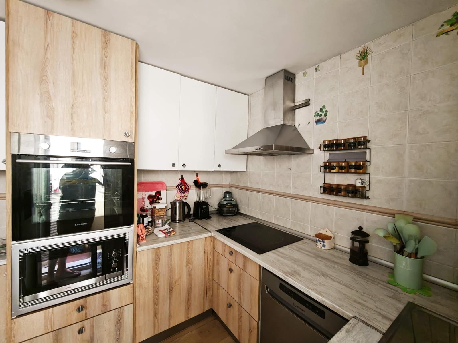2 sovrum Lägenhet till salu i Algeciras med pool garage - 195 500 € (Ref: 9990754)