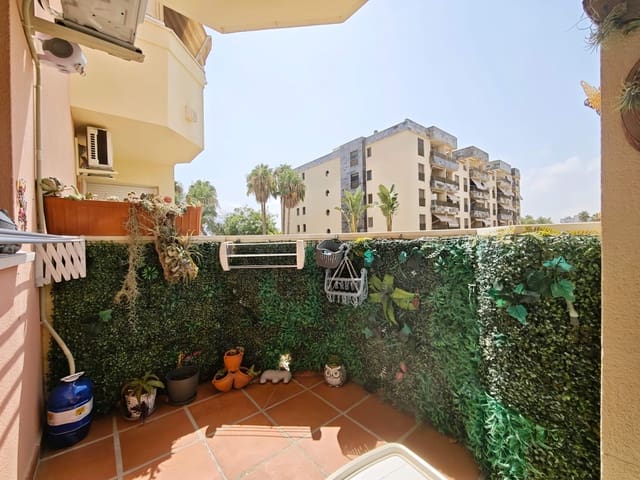 2 sovrum Lägenhet till salu i Algeciras med pool garage - 195 500 € (Ref: 9990754)