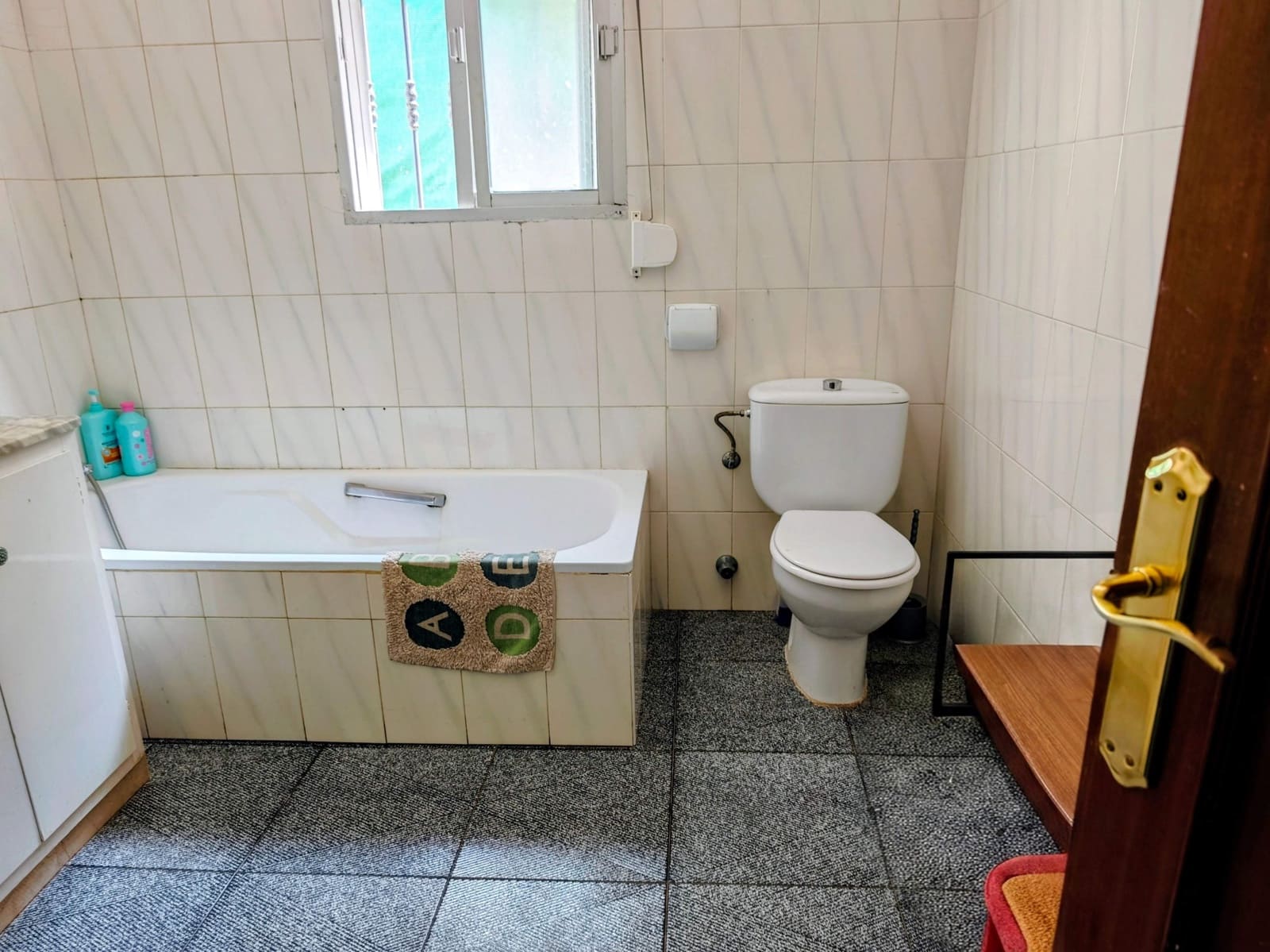 3 soverom Hus til salgs i San Enrique de Guadiaro - € 182 000 (Ref: 9990755)