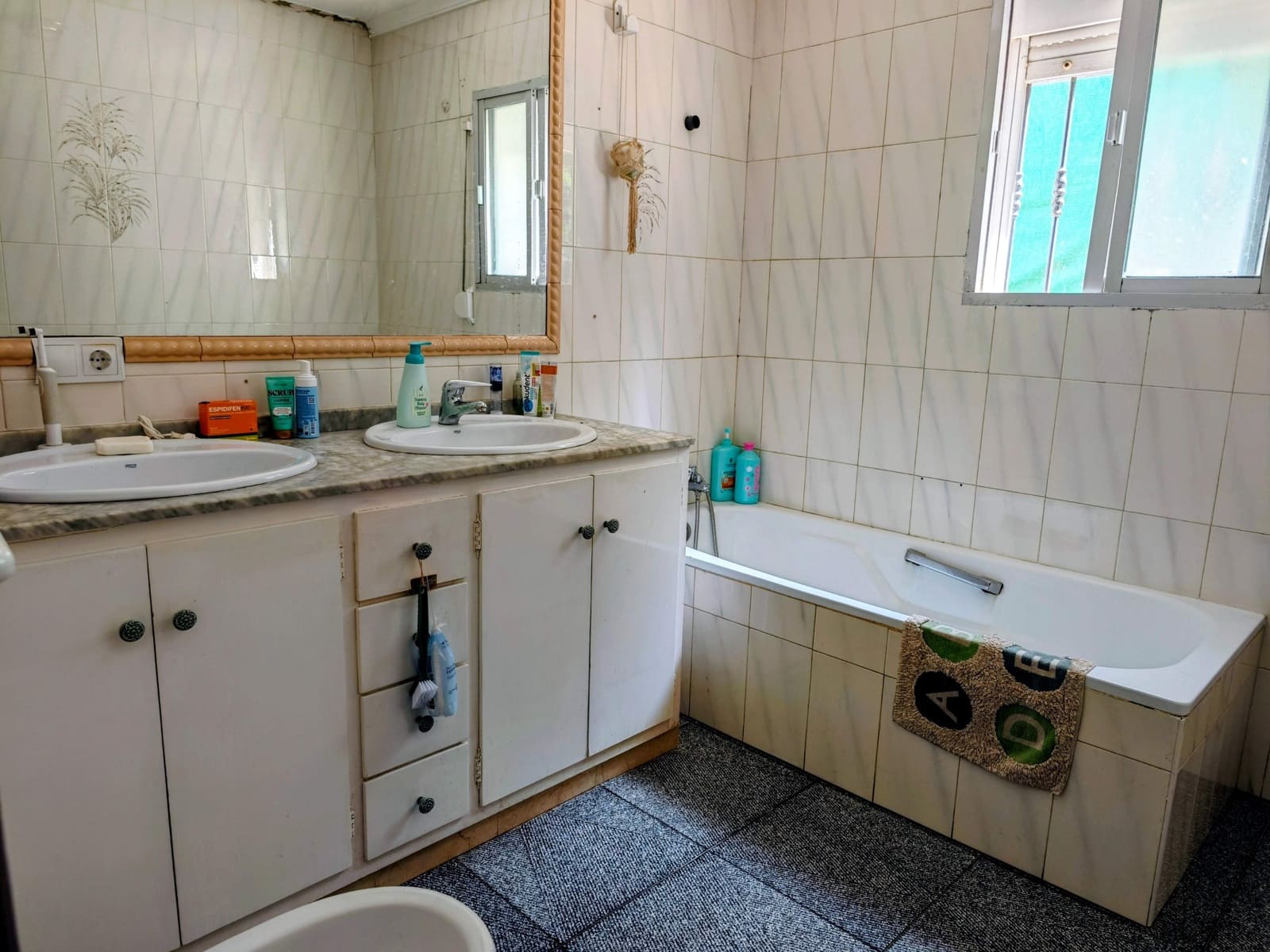 3 soverom Hus til salgs i San Enrique de Guadiaro - € 182 000 (Ref: 9990755)