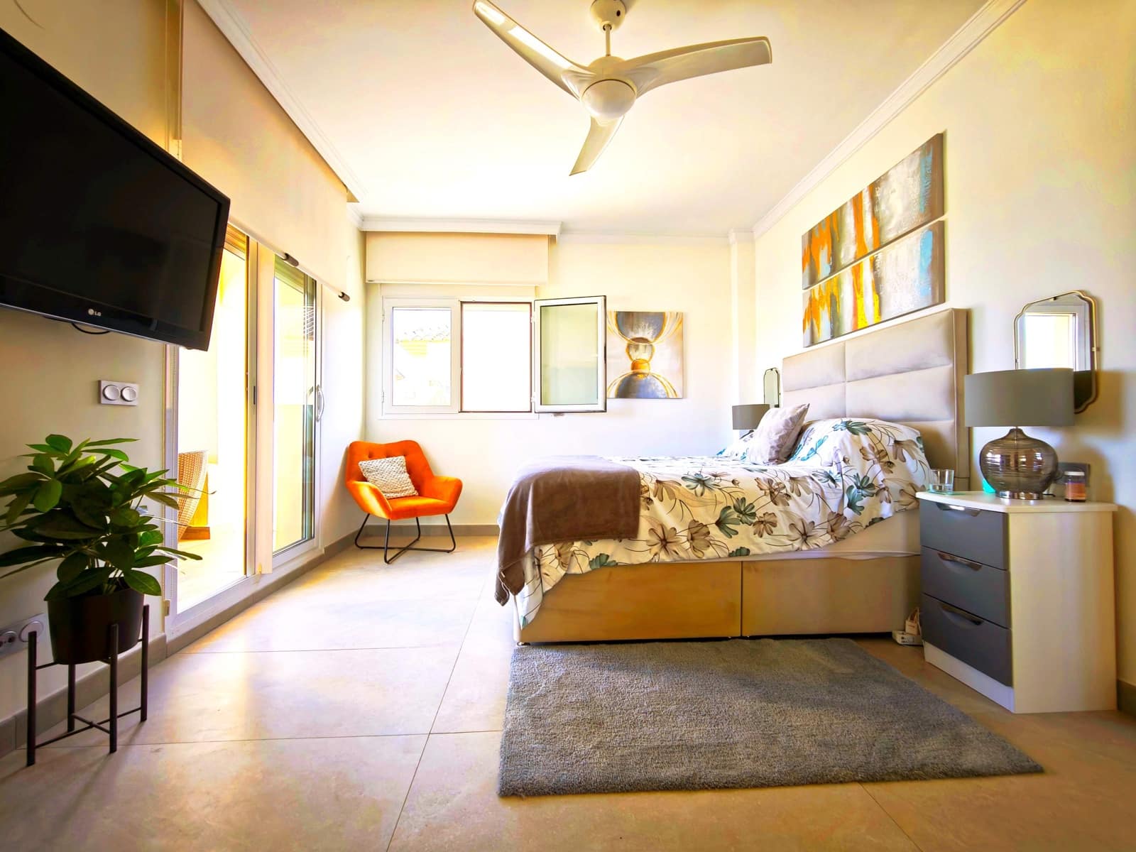 3 chambre Appartement à vendre à San Roque avec piscine garage - 649 000 € (Ref: 9995806)