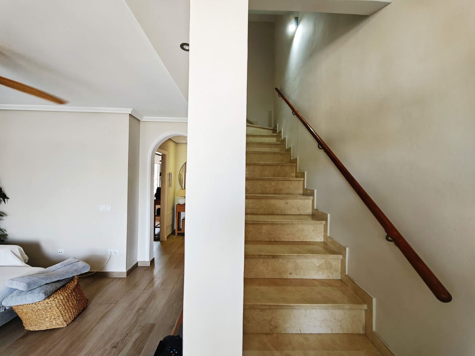 3 sypialnia Dom szeregowy na sprzedaż w Algeciras z garażem - 450 000 € (Ref: 9998845)