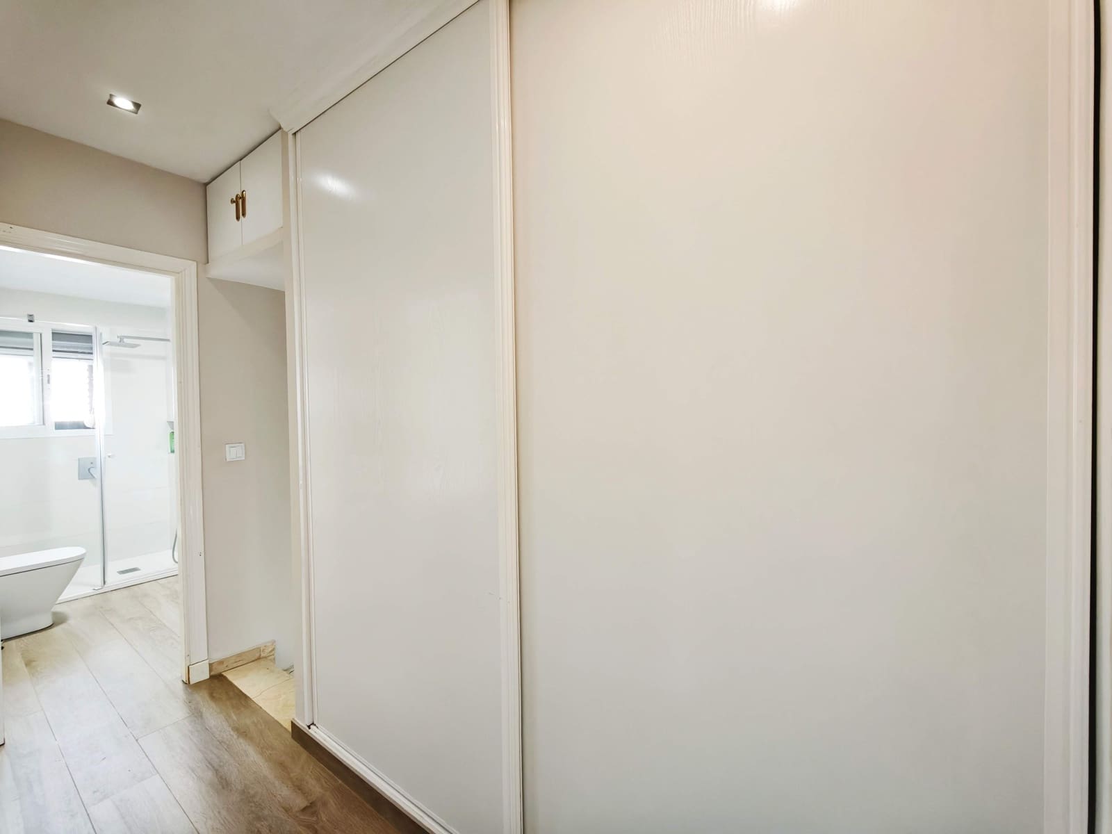 3 sypialnia Dom szeregowy na sprzedaż w Algeciras z garażem - 450 000 € (Ref: 9998845)