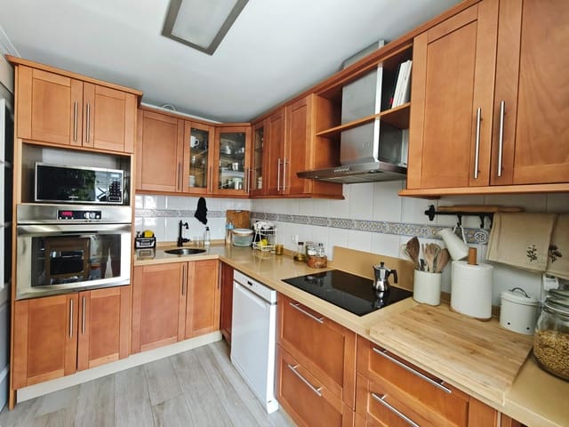 3 sypialnia Dom szeregowy na sprzedaż w Algeciras z garażem - 450 000 € (Ref: 9998845)