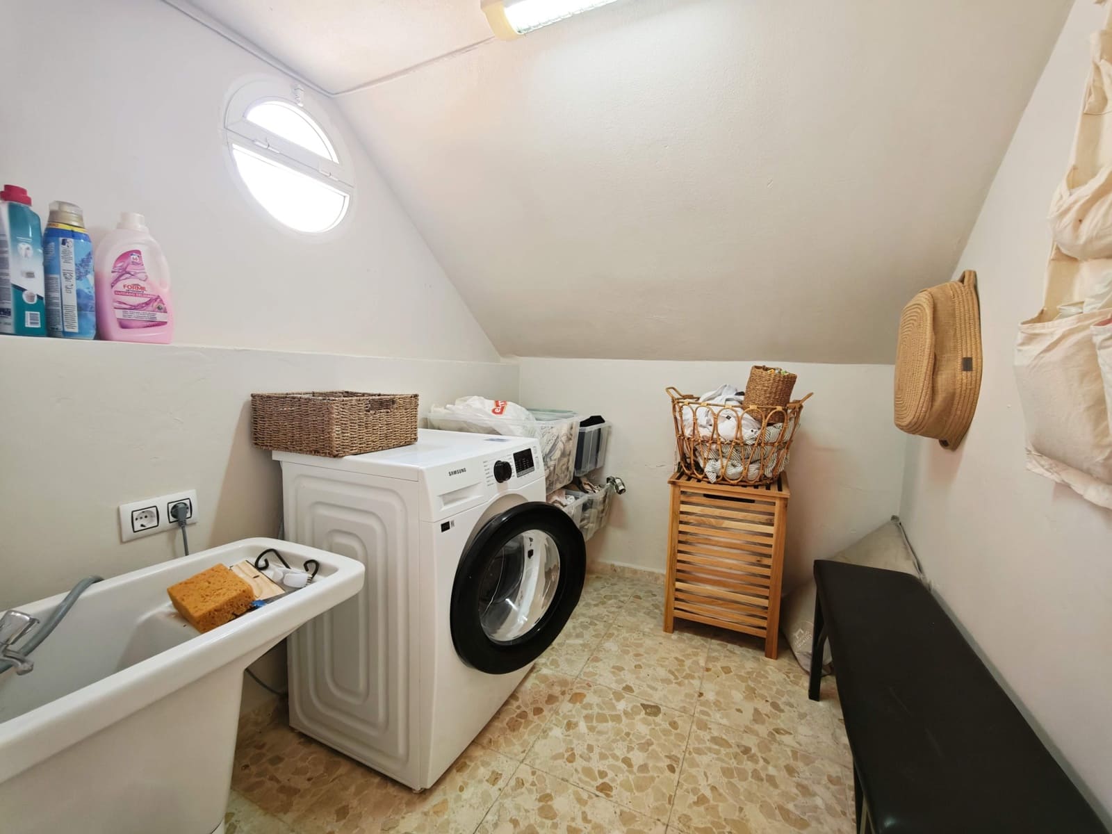 3 sypialnia Dom szeregowy na sprzedaż w Algeciras z garażem - 450 000 € (Ref: 9998845)