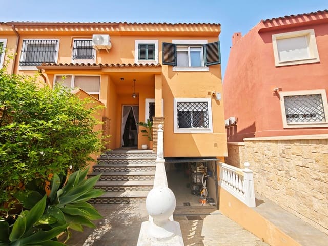 3 sypialnia Dom szeregowy na sprzedaż w Algeciras z garażem - 450 000 € (Ref: 9998845)