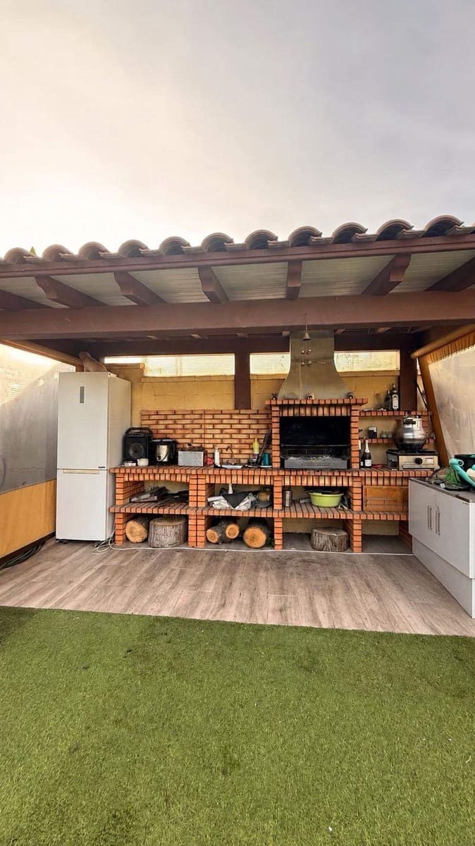 3 quarto Moradia para venda em Guadacorte com piscina garagem - 650 000 € (Ref: 9999642)