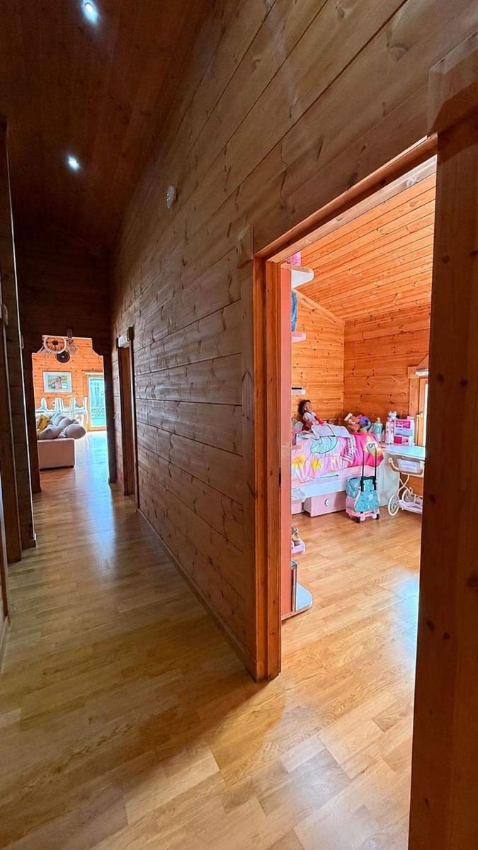 3 quarto Moradia para venda em Guadacorte com piscina garagem - 650 000 € (Ref: 9999642)