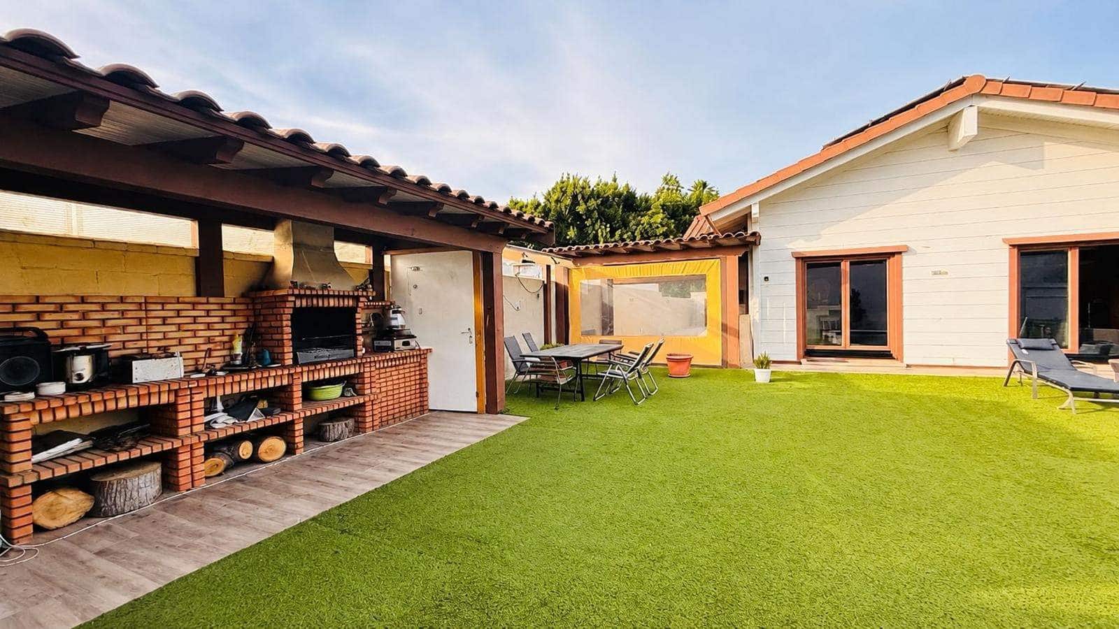 3 quarto Moradia para venda em Guadacorte com piscina garagem - 650 000 € (Ref: 9999642)