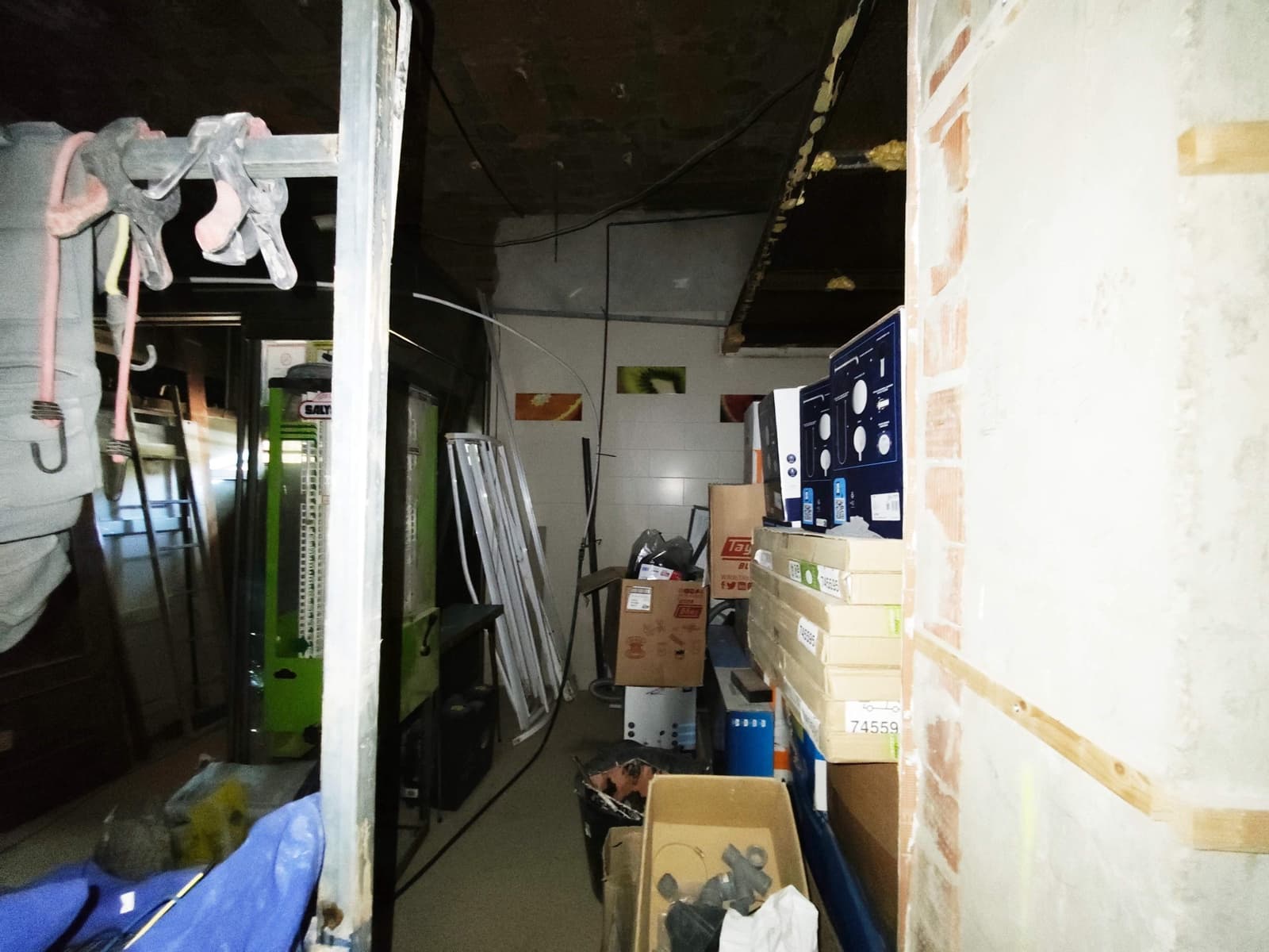 Local Comercial en Algeciras en venta - 40.000 € (Ref: 9999643)