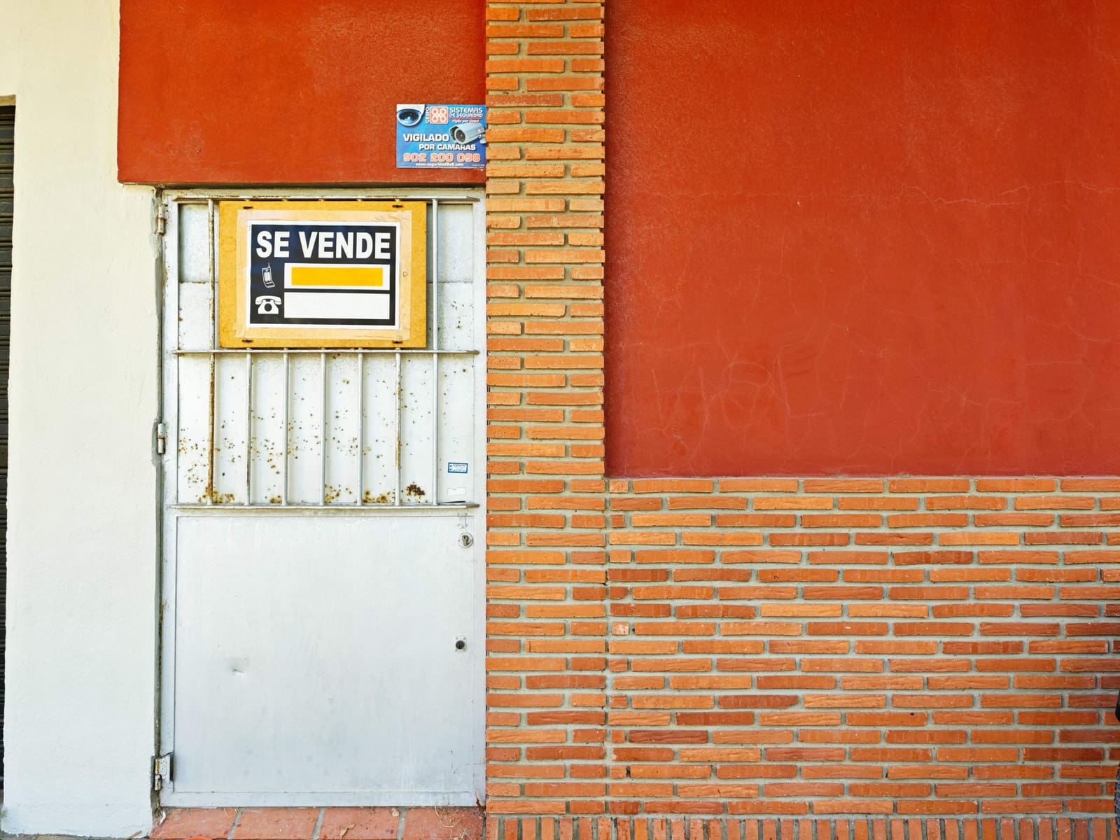 Local Comercial en Algeciras en venta - 40.000 € (Ref: 9999643)