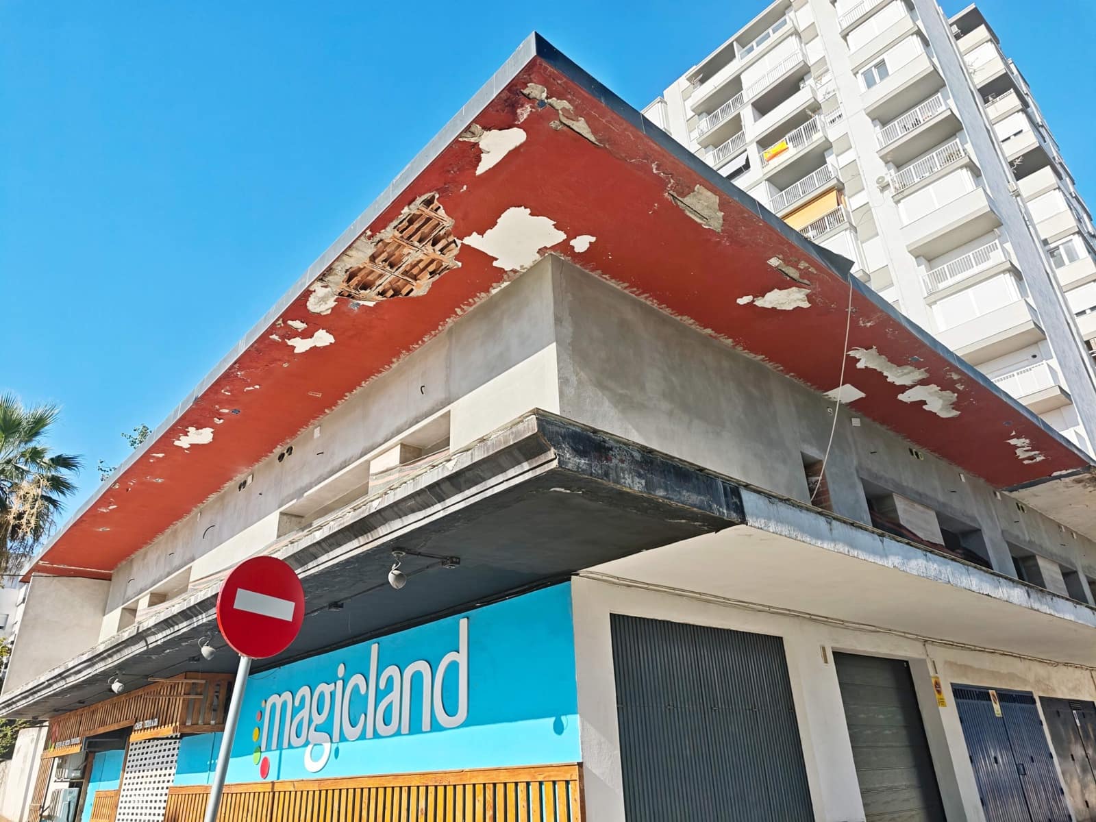 Local Comercial en Algeciras en venta - 40.000 € (Ref: 9999643)
