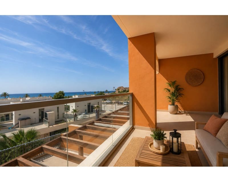2 soveværelse Strandlejlighed til salg i Montiboli med swimmingpool - € 489.990 (Ref: 10034434)