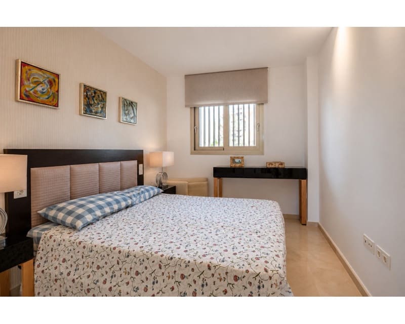 2 soveværelse Strandlejlighed til salg i Montiboli med swimmingpool - € 489.990 (Ref: 10034434)