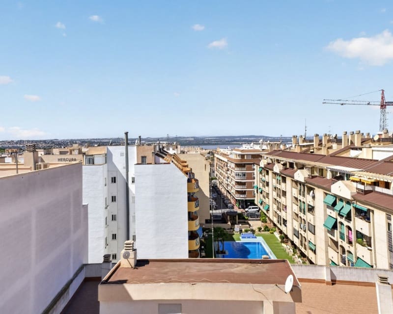 1 soverom Leilighet til salgs i Torrevieja med garasje - € 147 500 (Ref: 10041916)