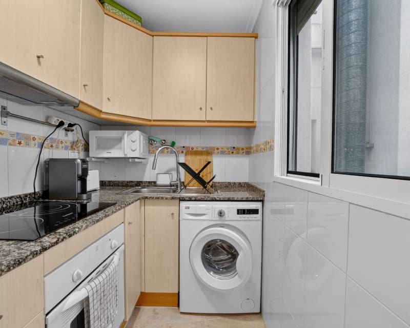 1 soverom Leilighet til salgs i Torrevieja med garasje - € 147 500 (Ref: 10041916)