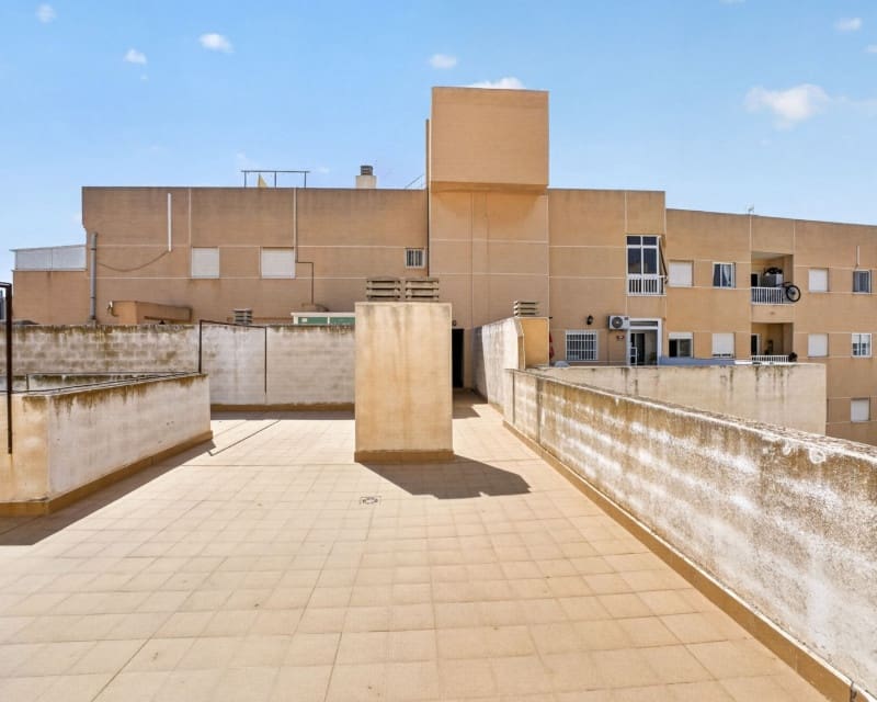 1 soverom Leilighet til salgs i Torrevieja med garasje - € 147 500 (Ref: 10041916)