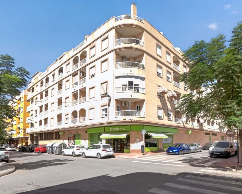 1 soverom Leilighet til salgs i Torrevieja med garasje - € 147 500 (Ref: 10041916)
