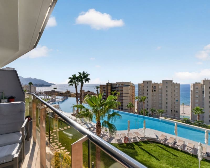 3 bedroom Beach Apartment for sale in Benidorm with pool garage - € 859,000 (Ref: 10052028)