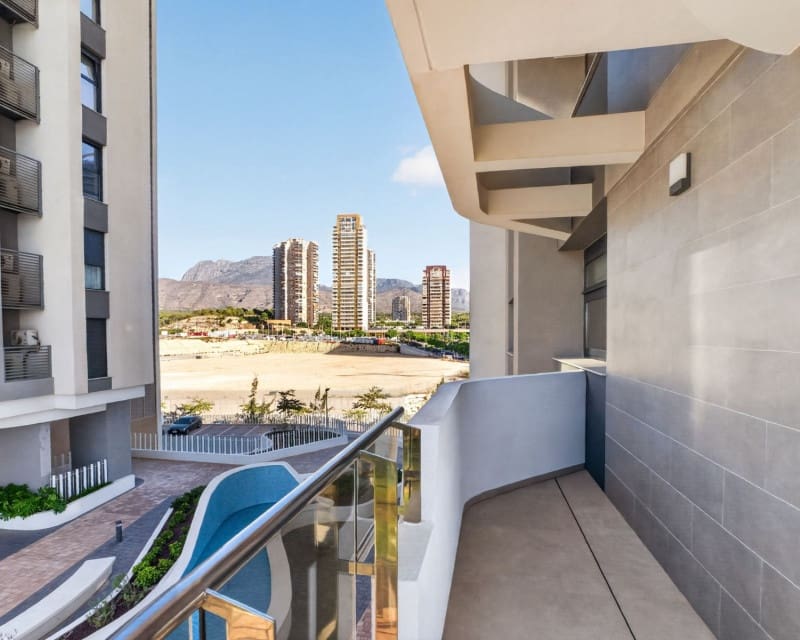 3 bedroom Beach Apartment for sale in Benidorm with pool garage - € 859,000 (Ref: 10052028)
