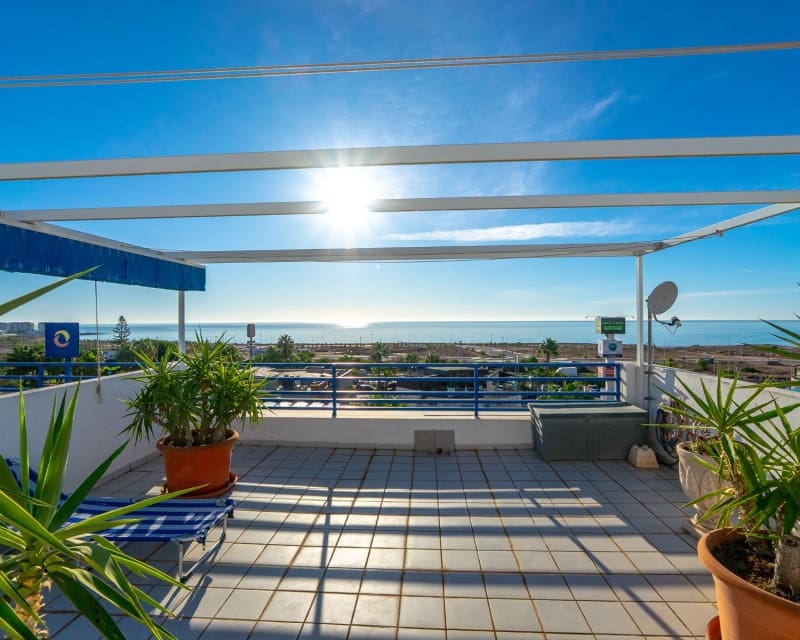 2 Zimmer Penthouse zu verkaufen in Playa Flamenca mit Pool Garage - 206.000 € (Ref: 10098886)