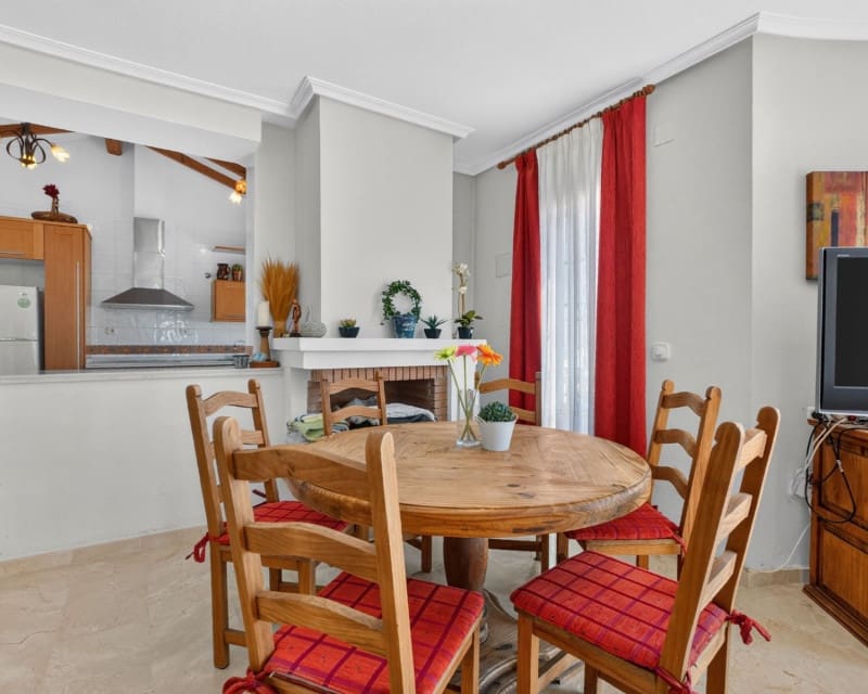 3 Zimmer Villa zu verkaufen in Villamartin mit Pool Garage - 529.000 € (Ref: 10110280)