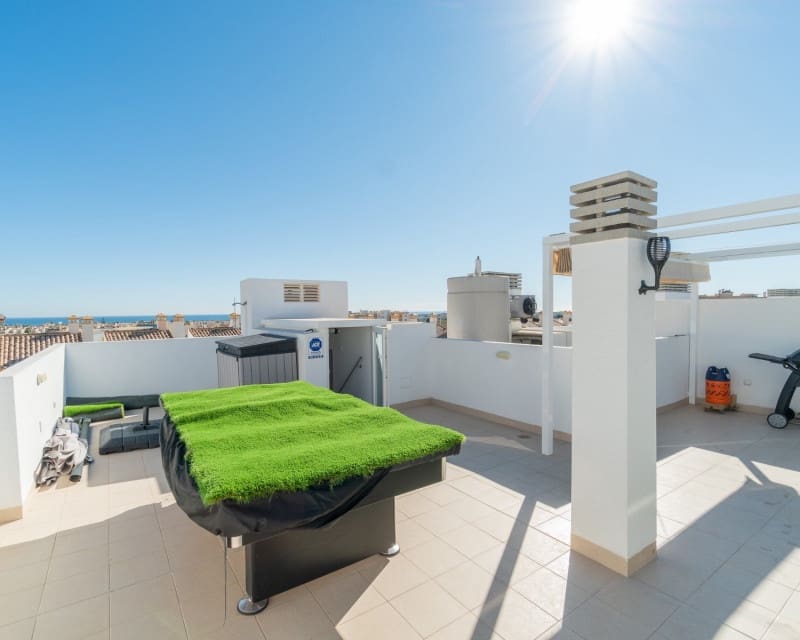 3 sypialnia Penthouse na sprzedaż w Villamartin z basenem - 399 000 € (Ref: 8647186)